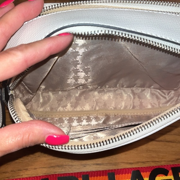 KARL LAGERFELD PARIS WHITE CROSSBODY. NWT - Picture 5 of 6